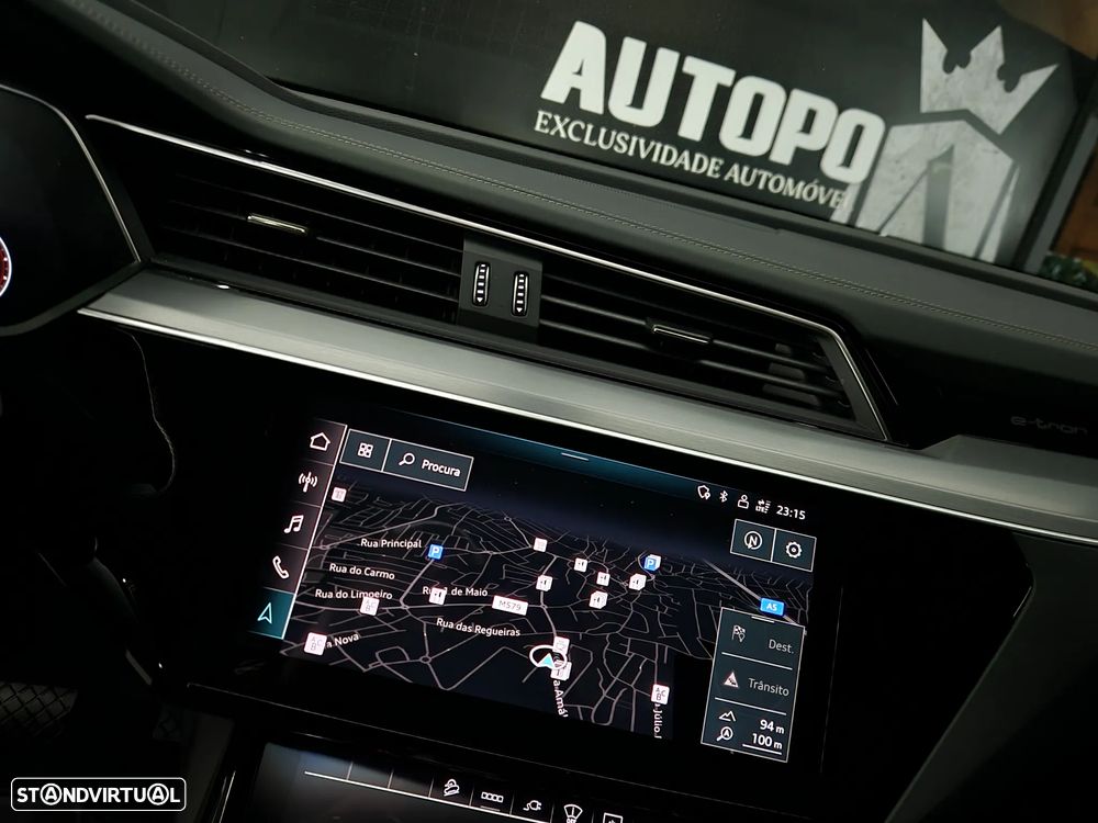 Audi e-tron S quattro - 26