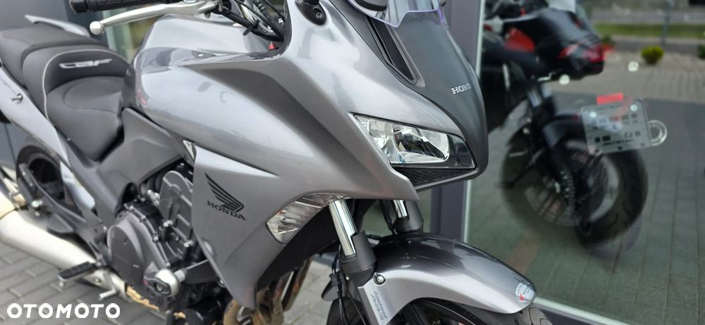 Honda CBF - 8