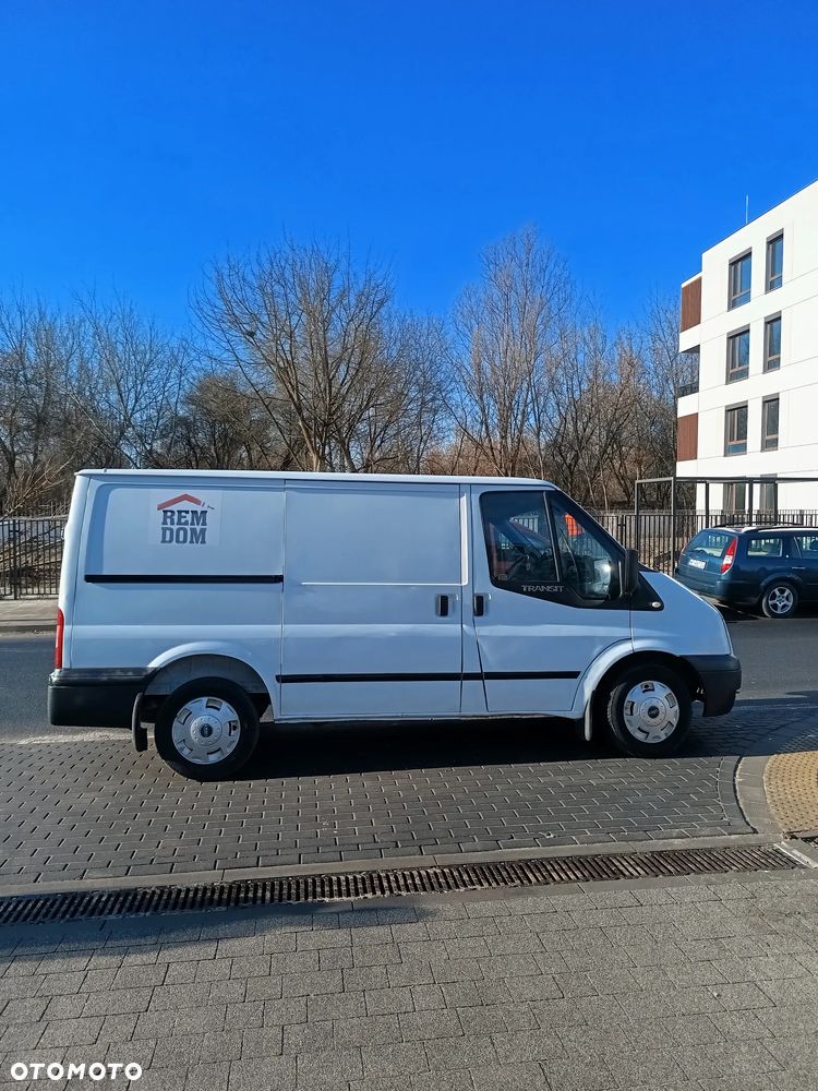 Ford Transit - 6
