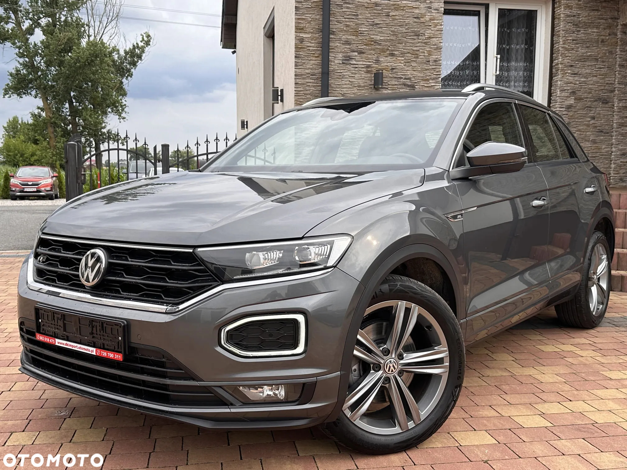 Volkswagen T-Roc 1.5 TSI R-Line Plus DSG - 4