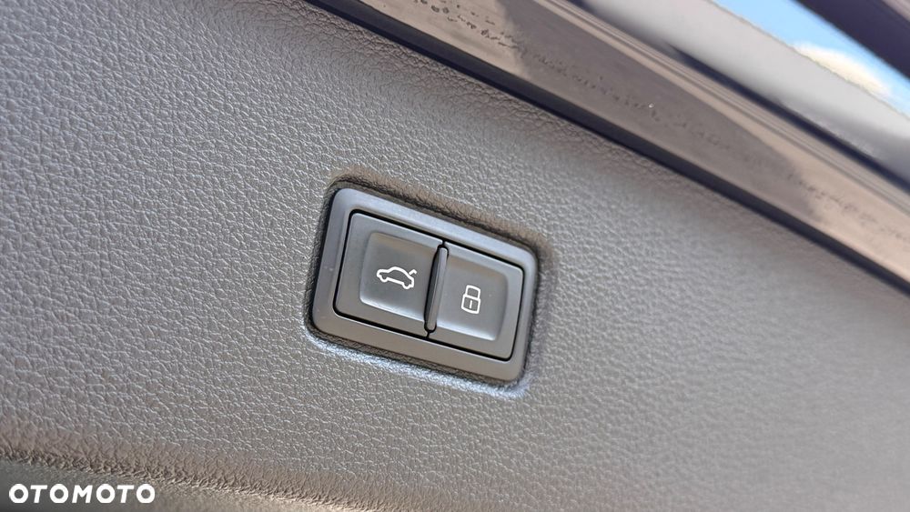 Audi Q7 3.0 TDI ultra Quattro Tiptr - 21