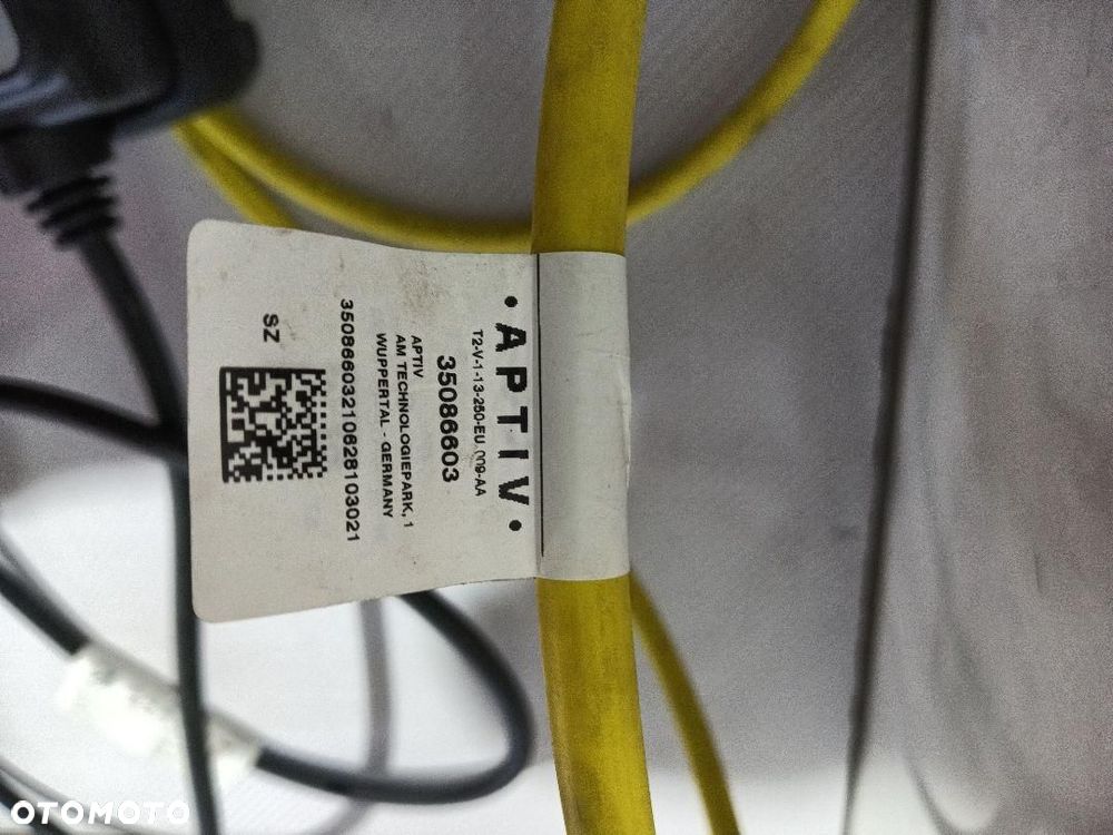 ŁADOWARKA 10A/250 V BMW I3 ŁADOWARKA 10A/250V BMW I3 - 5