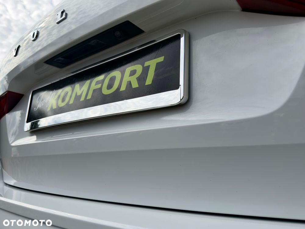 Volvo XC 60 B4 B Geartronic Momentum Pro - 25