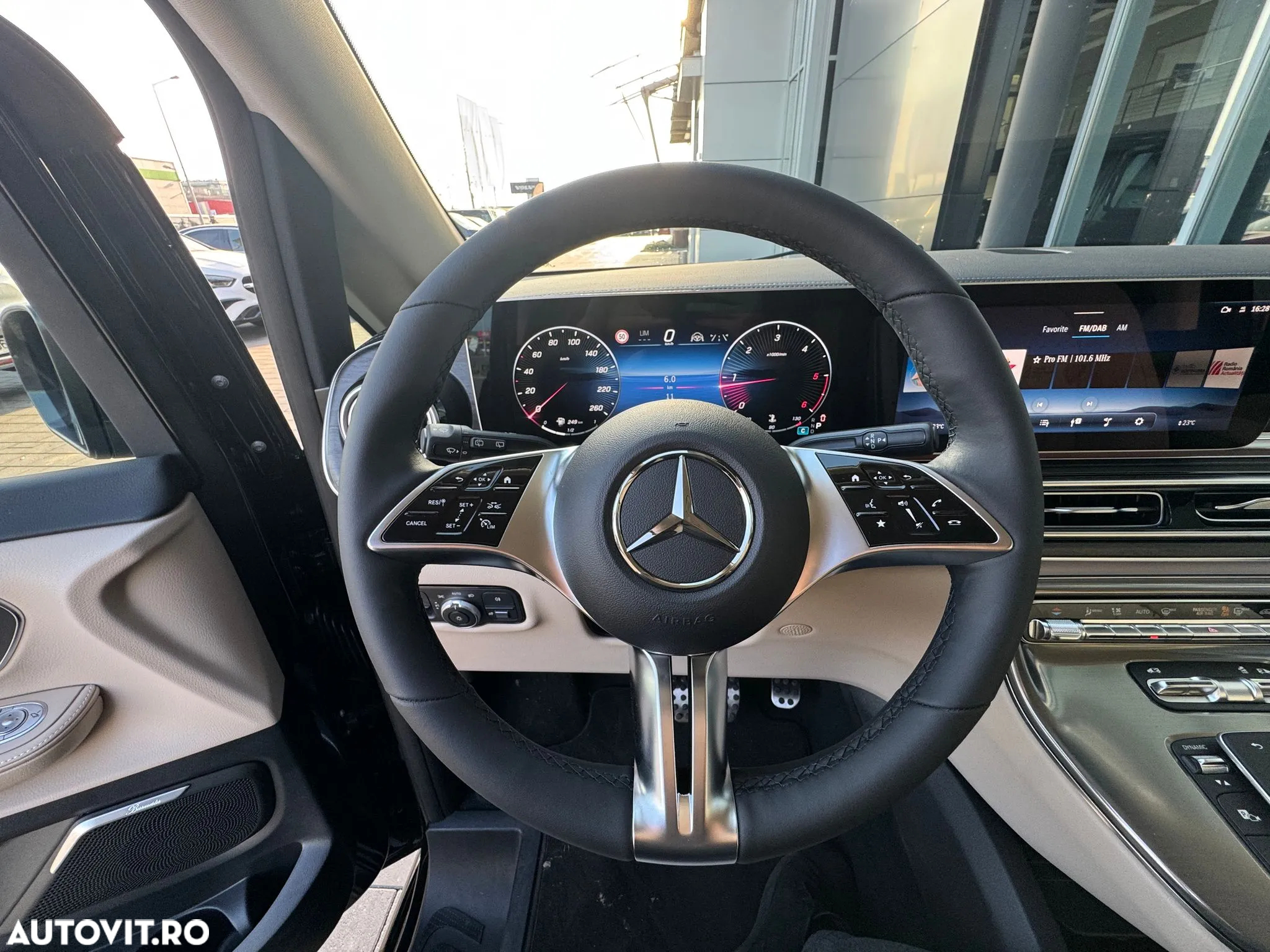 Mercedes-Benz V 300 d Combi Extra-lung 237 CP AWD 9AT Exclusive - 10