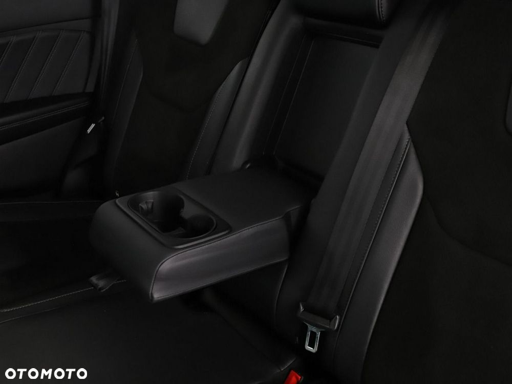 Ford Edge 2.0 TDCi Bi-Turbo 4x4 ST-LINE - 38