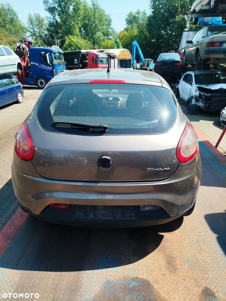 Fiat Bravo na części. - 10