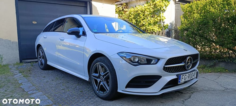Mercedes-Benz CLA 250 e 8G-DCT AMG Line - 12