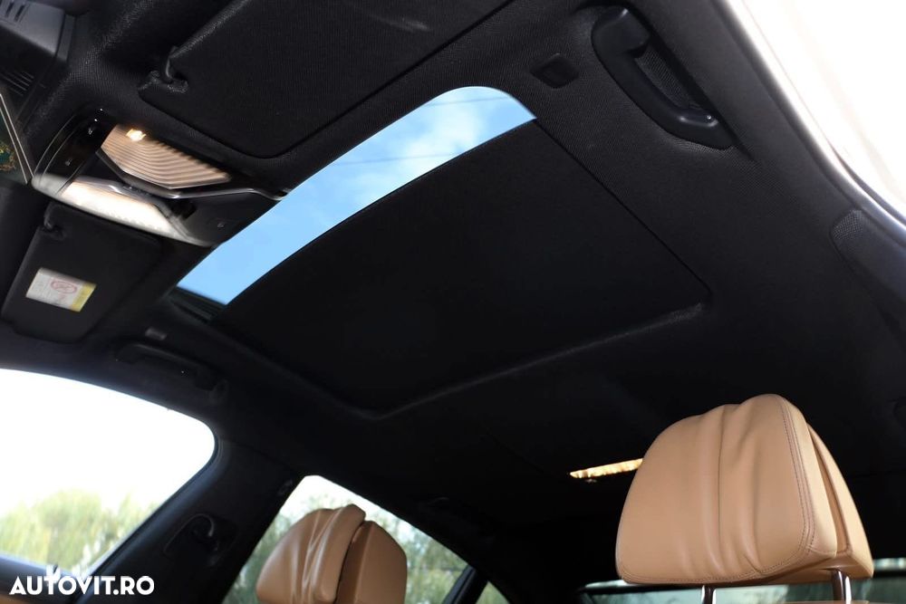 BMW Seria 7 750i xDrive Edition Exclusive - 12