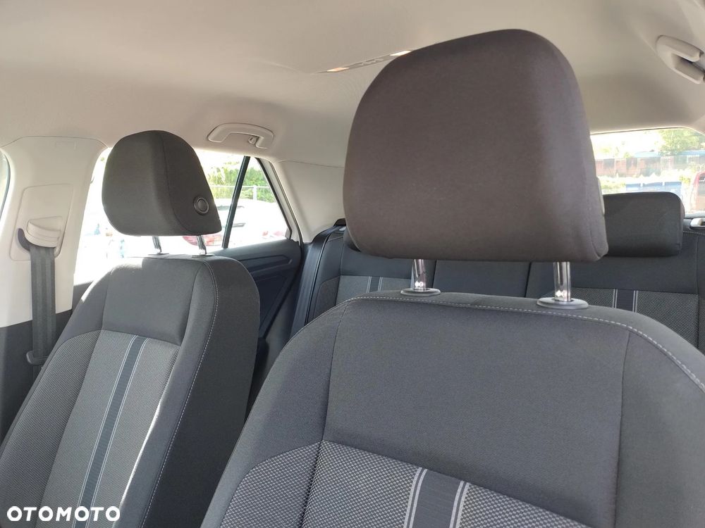 Volkswagen T-Roc 2.0 TDI SCR DPF Advance - 12