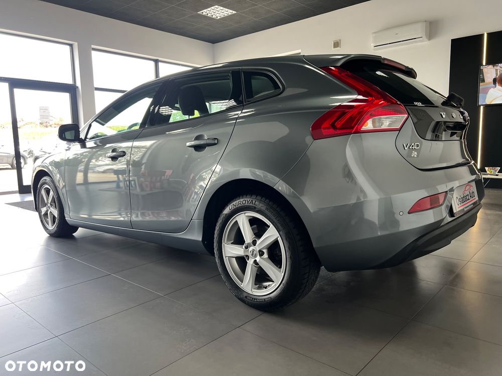 Volvo V40 - 4