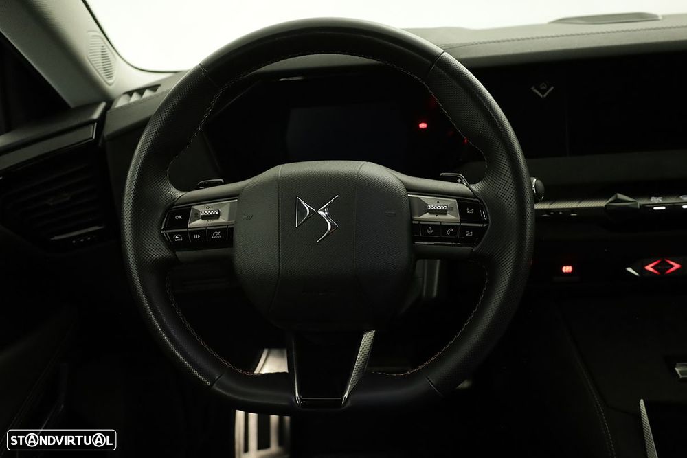 DS DS4 1.2 PureTech Performance Line EAT8 - 15