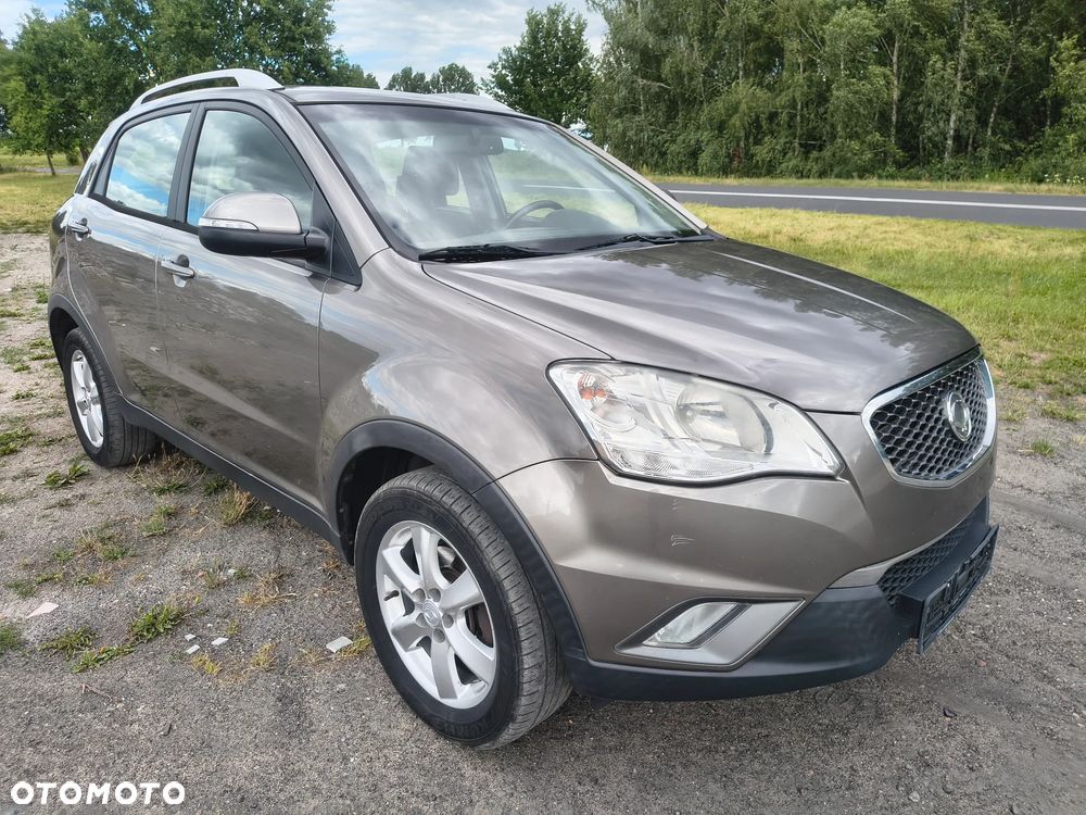 SsangYong/KGM Korando 2.0 E-XDi DPF 2WD Sapphire - 2