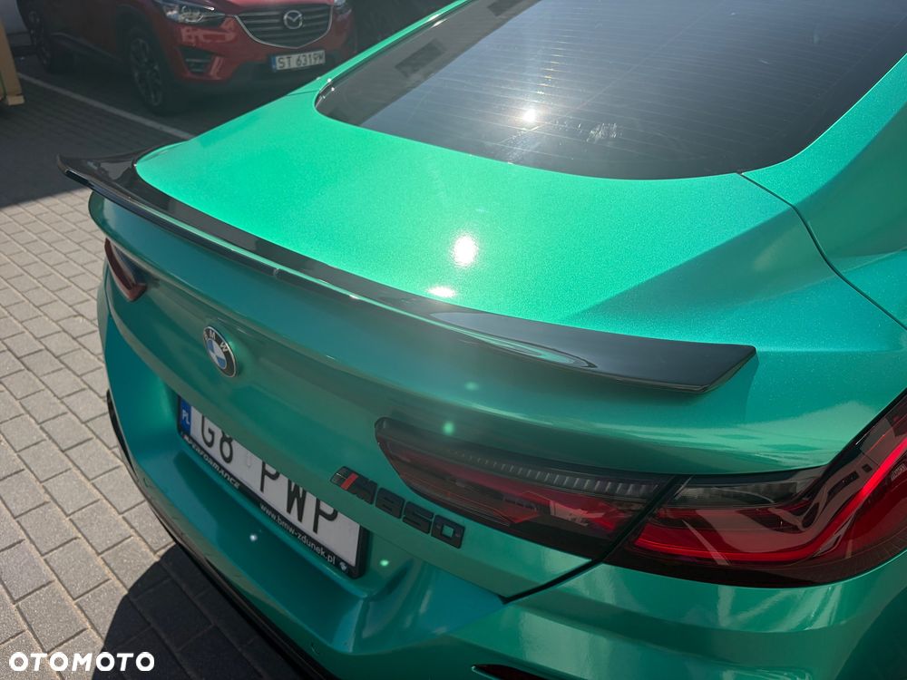 BMW Seria 8 - 16