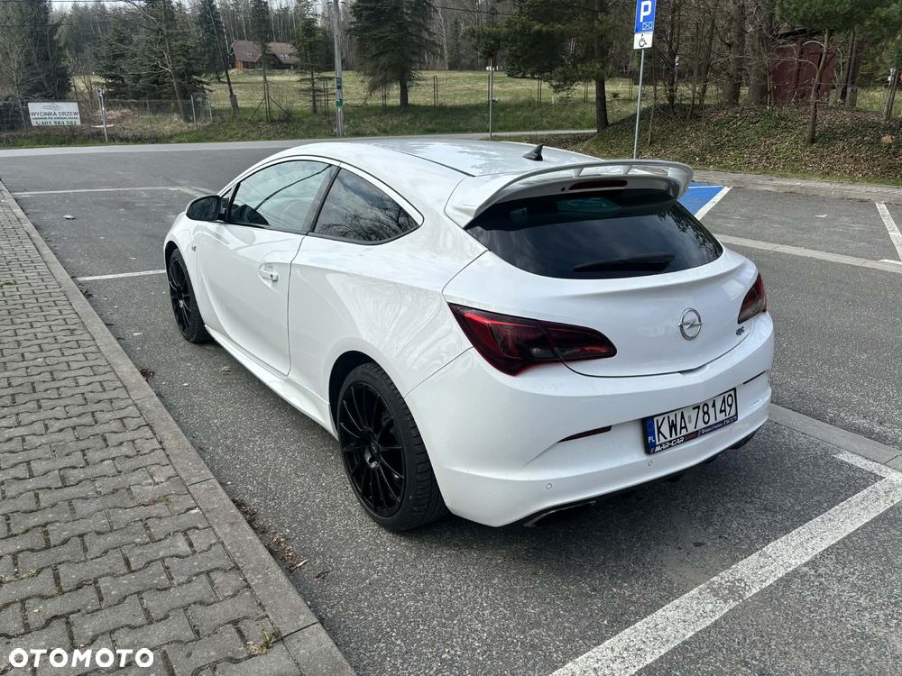Opel Astra OPC - 5