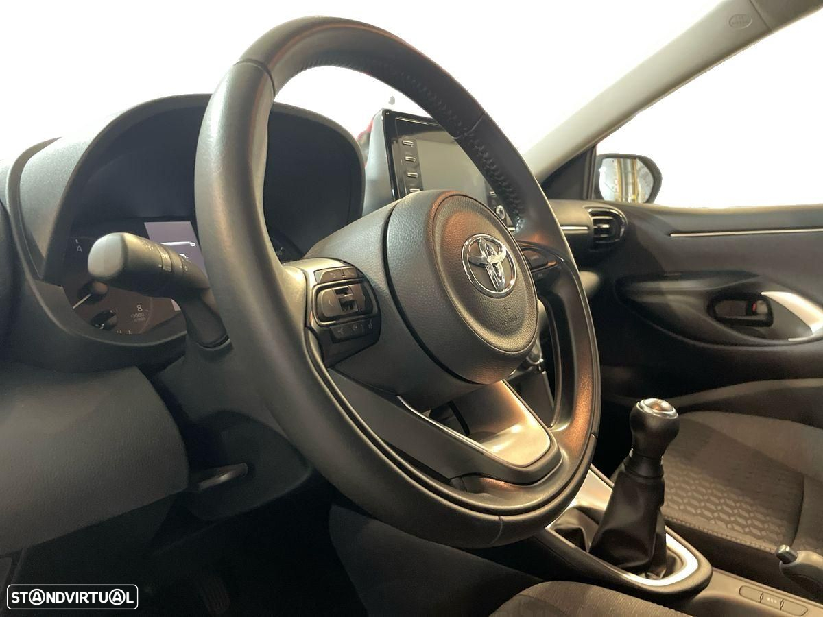 Toyota Yaris 1.0 VVT-i Comfort Plus - 12