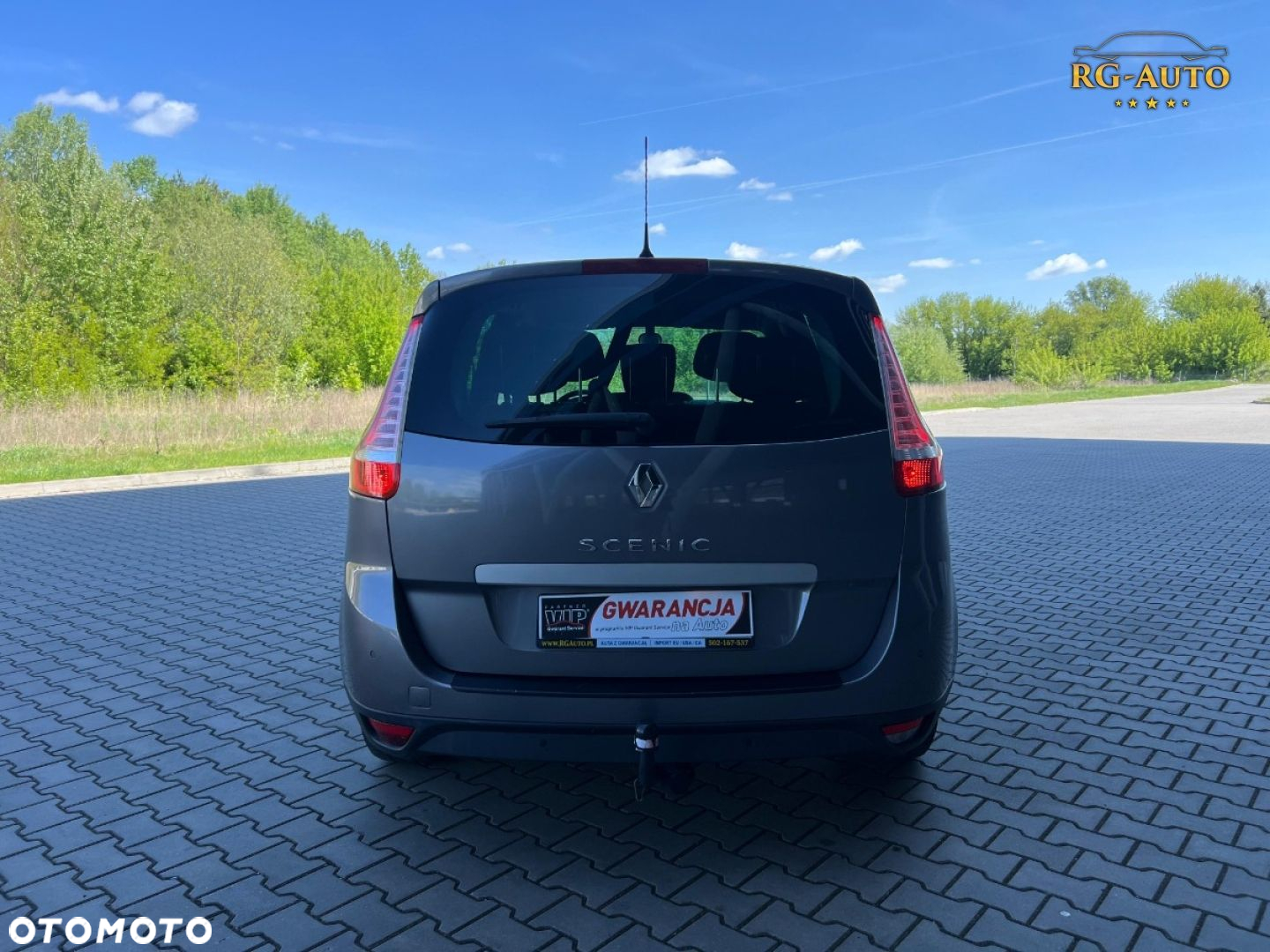 Renault Grand Scenic - 9