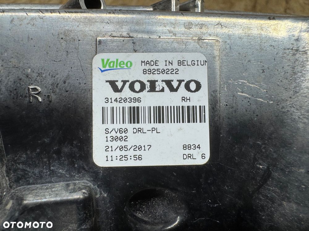 Halogen światło jazdy dziennej drl Volvo s60 v60 IIlift - 3