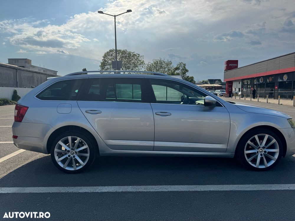Skoda Octavia 2.0 TDI DSG Style - 6