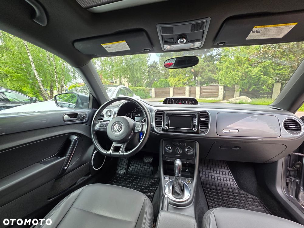 Volkswagen Beetle 2.0 TDI DSG DPF Exclusive Design - 12