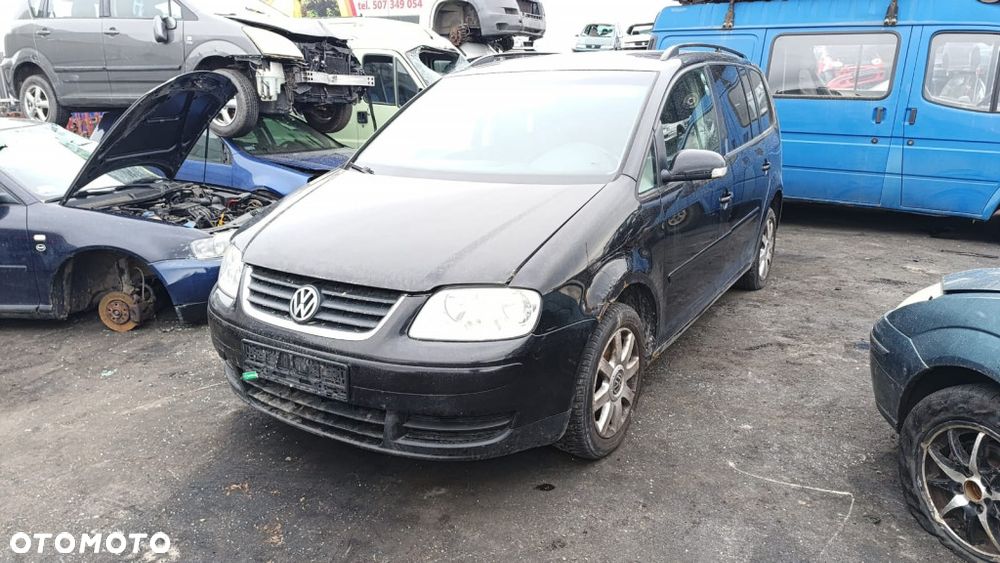 36114 VW Touran model od 06-10 silnik 1.9 TDI 105 km BLS skrzynia JYK lakier LC9X - 1