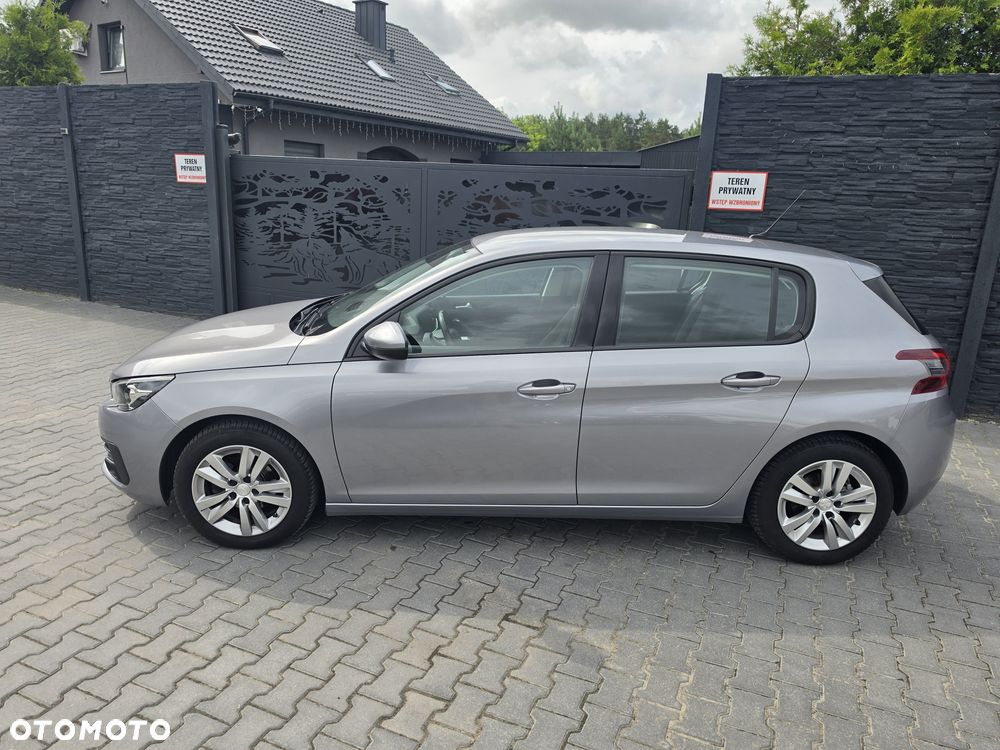 Peugeot 308 - 4