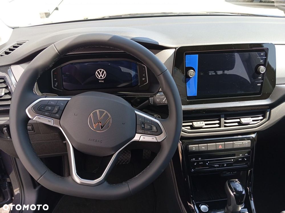 Volkswagen T-Cross - 22