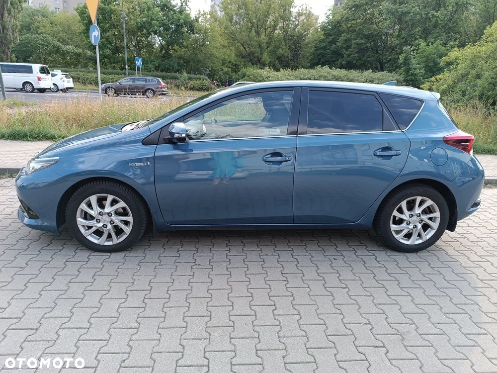 Toyota Auris Hybrid 135 Premium - 6