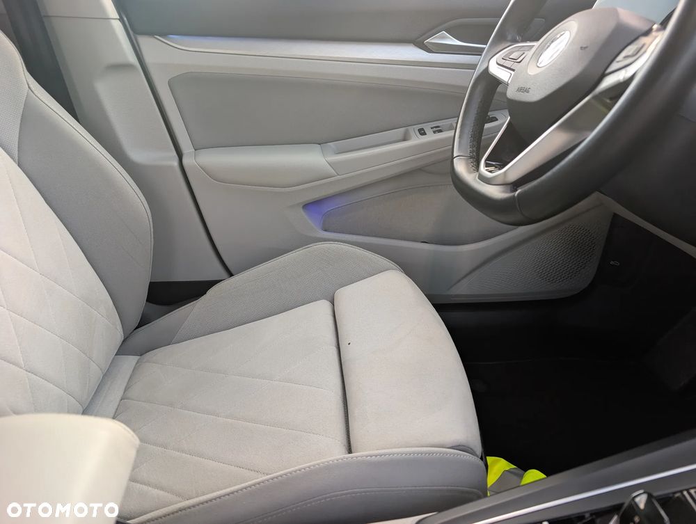 Volkswagen Golf 2.0 TDI SCR DSG Life - 22