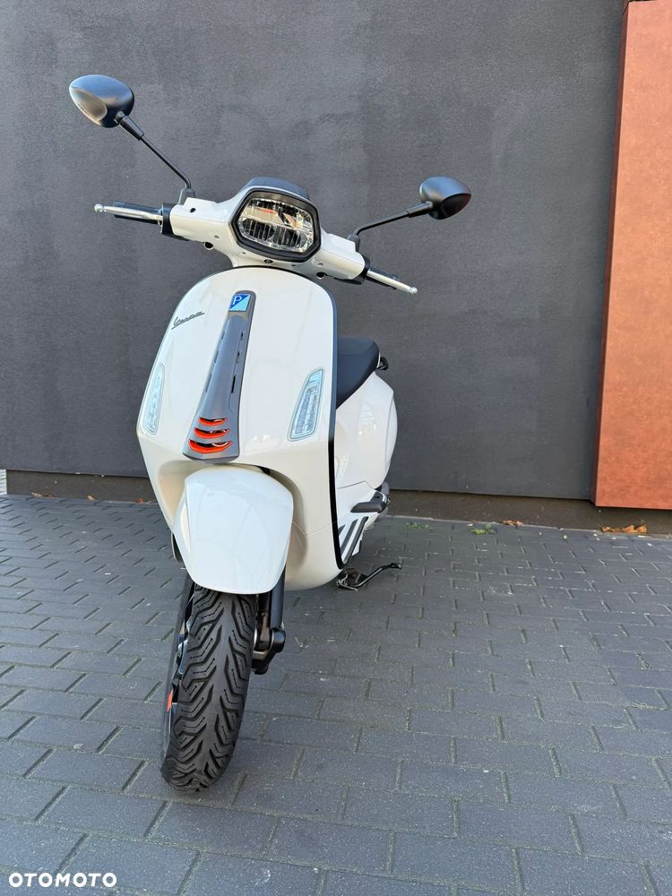Vespa Sprint - 5