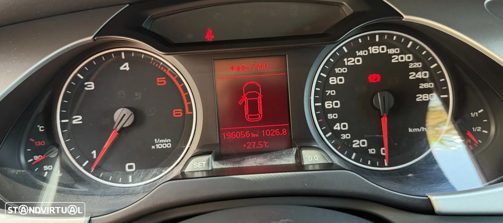 Audi A4 Avant 2.0 TDI Business Line Plus - 19