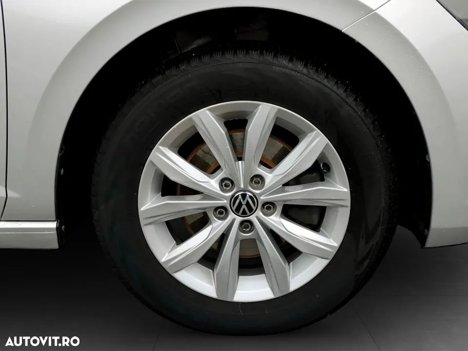 Volkswagen Polo 1.0 TSI DSG Style - 10