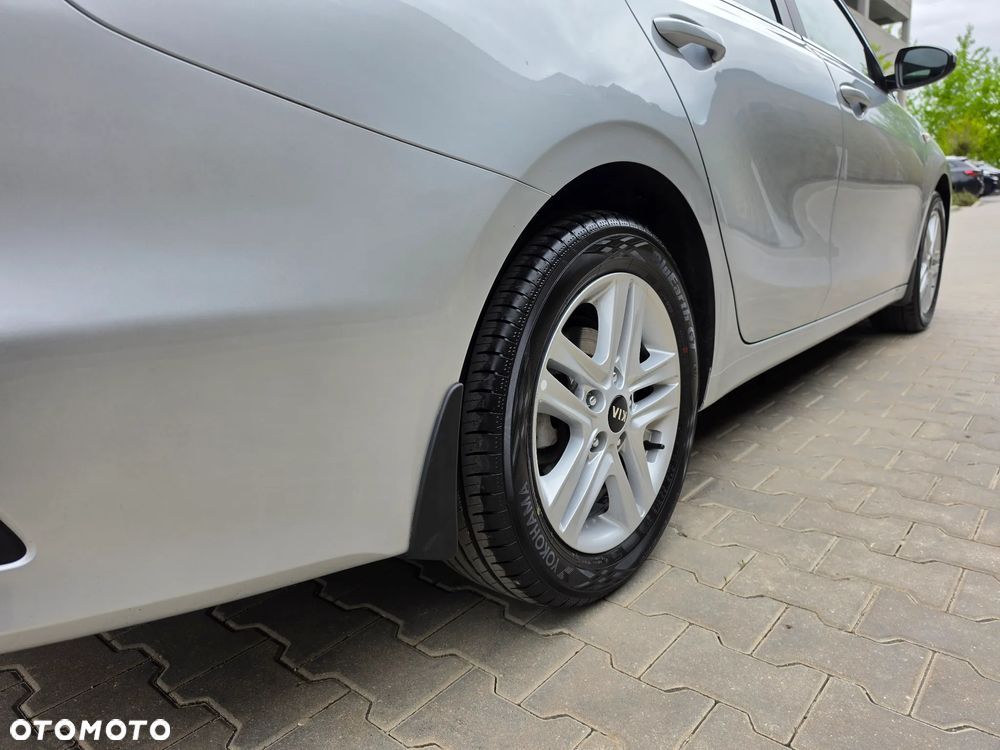 Kia Ceed 1.0 T-GDI M - 9
