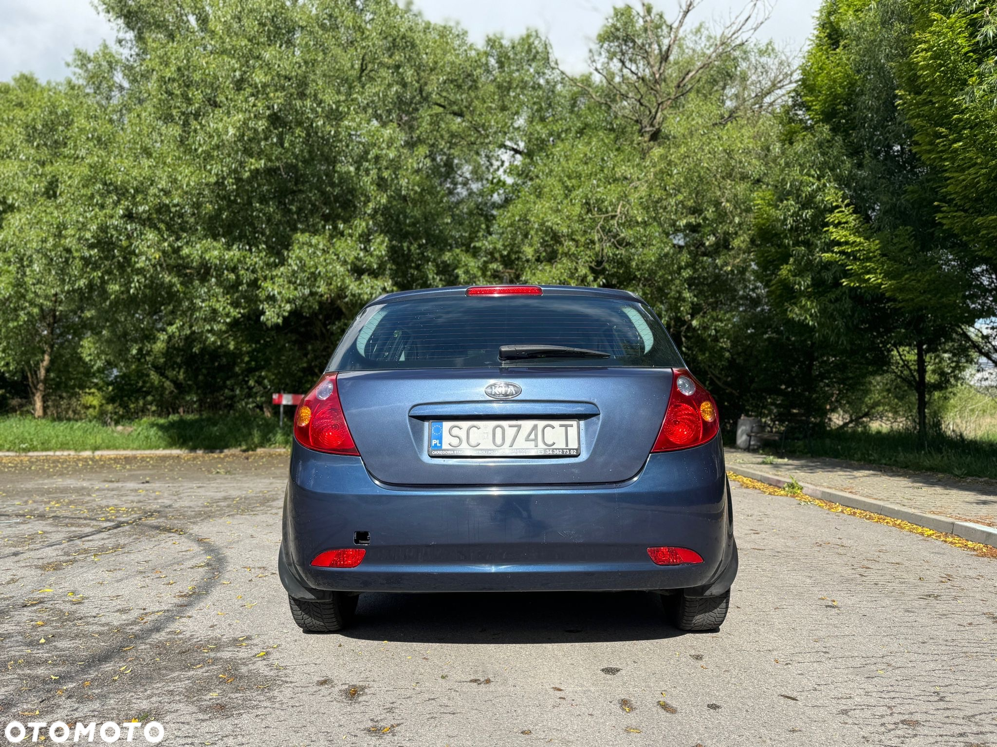 Kia Ceed Cee'd 2.0 crdi Comfort + - 9