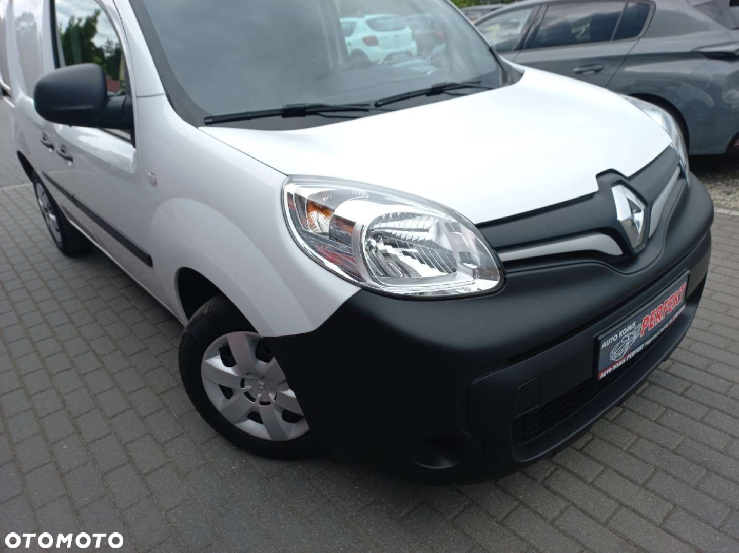 Renault KANGOO - 5