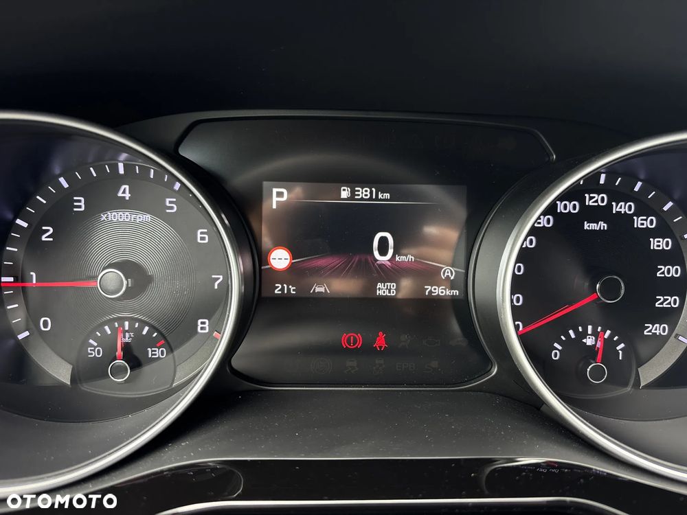 Kia XCeed 1.6 T-GDI Tribute DCT - 16