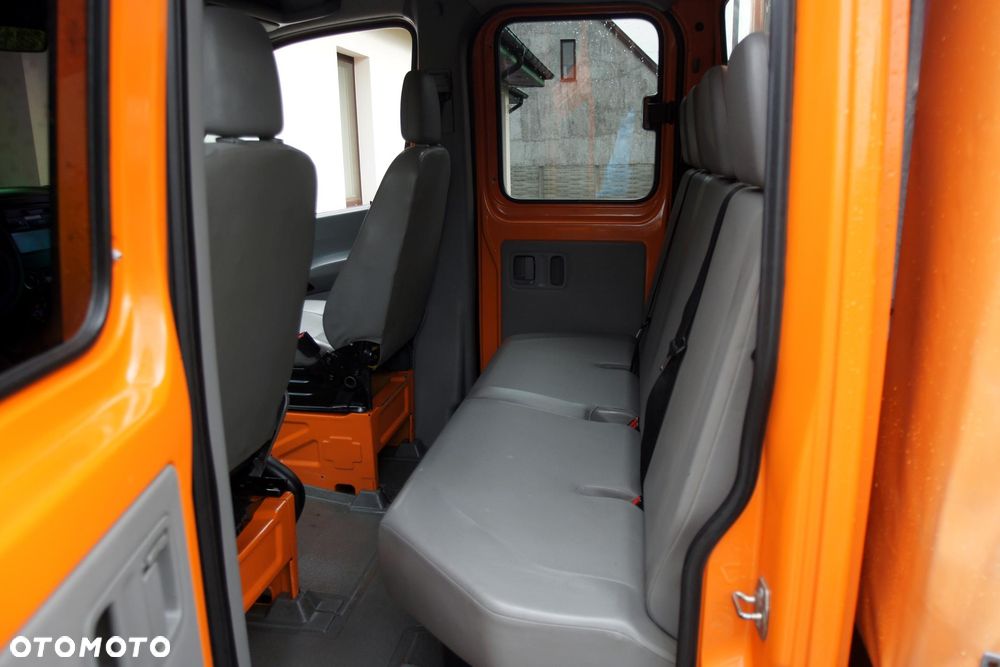 Volkswagen CRAFTER 2.5 TDI Klima Webasto - 27