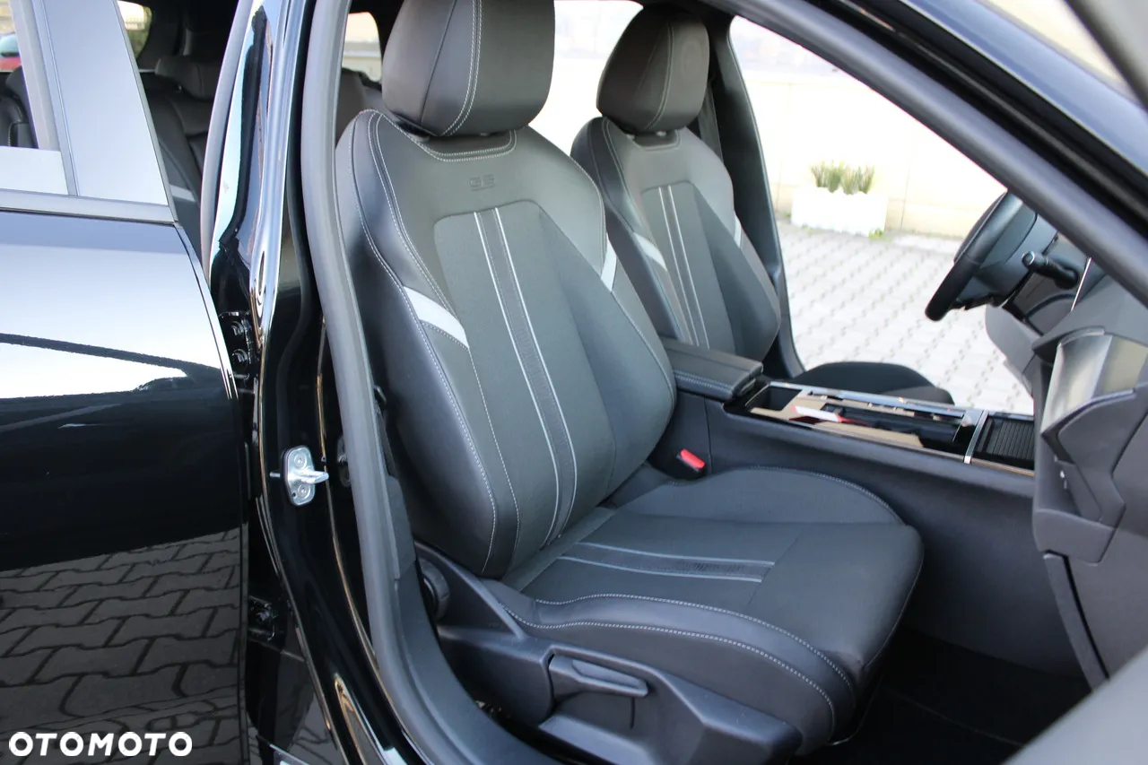 Opel Astra Sports Tourer 1.2 Turbo Automatik GS - 32