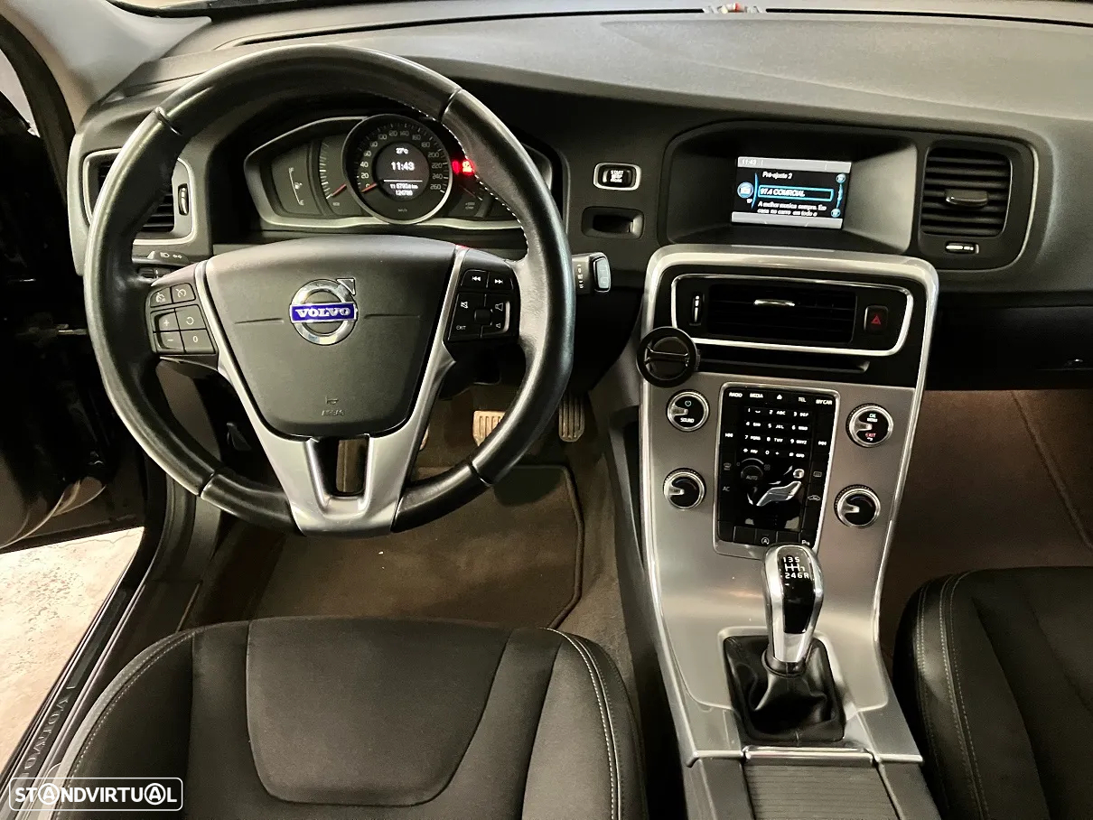 Volvo V60 1.6 D2 Kinetic Eco - 25