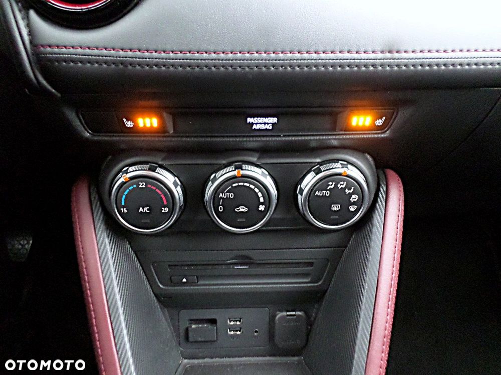 Mazda CX-3 SKYACTIV-G 120 FWD Exclusive-Line - 35