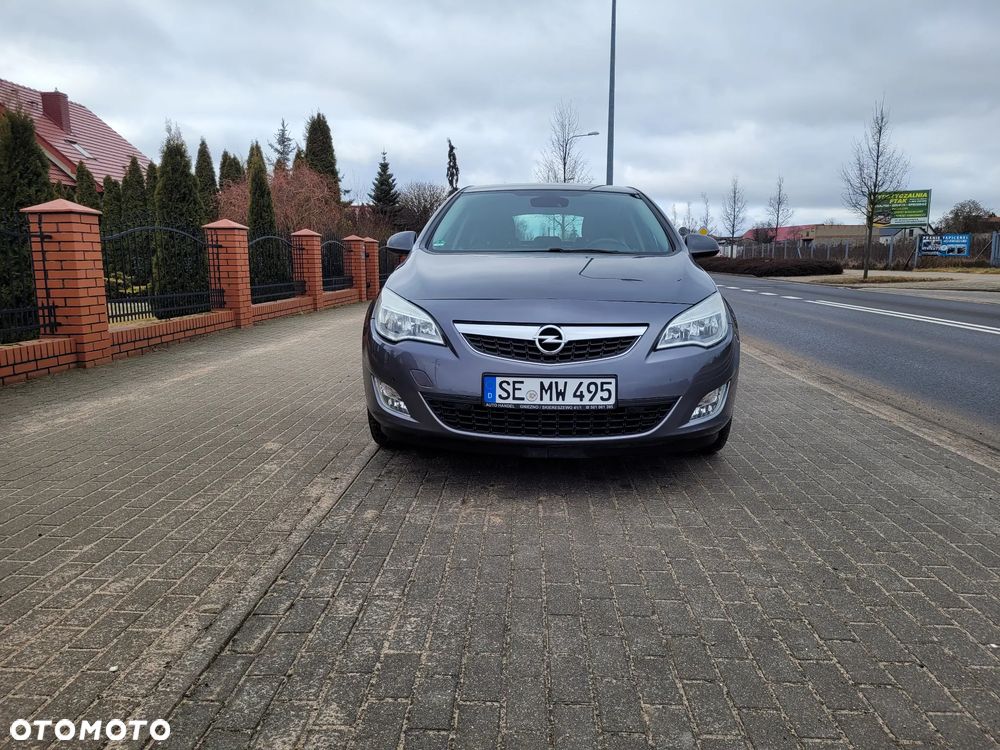 Opel Astra 1.4 Turbo Cosmo - 6