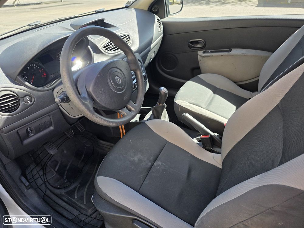 Renault Clio 1.5 dCi Pack - 18