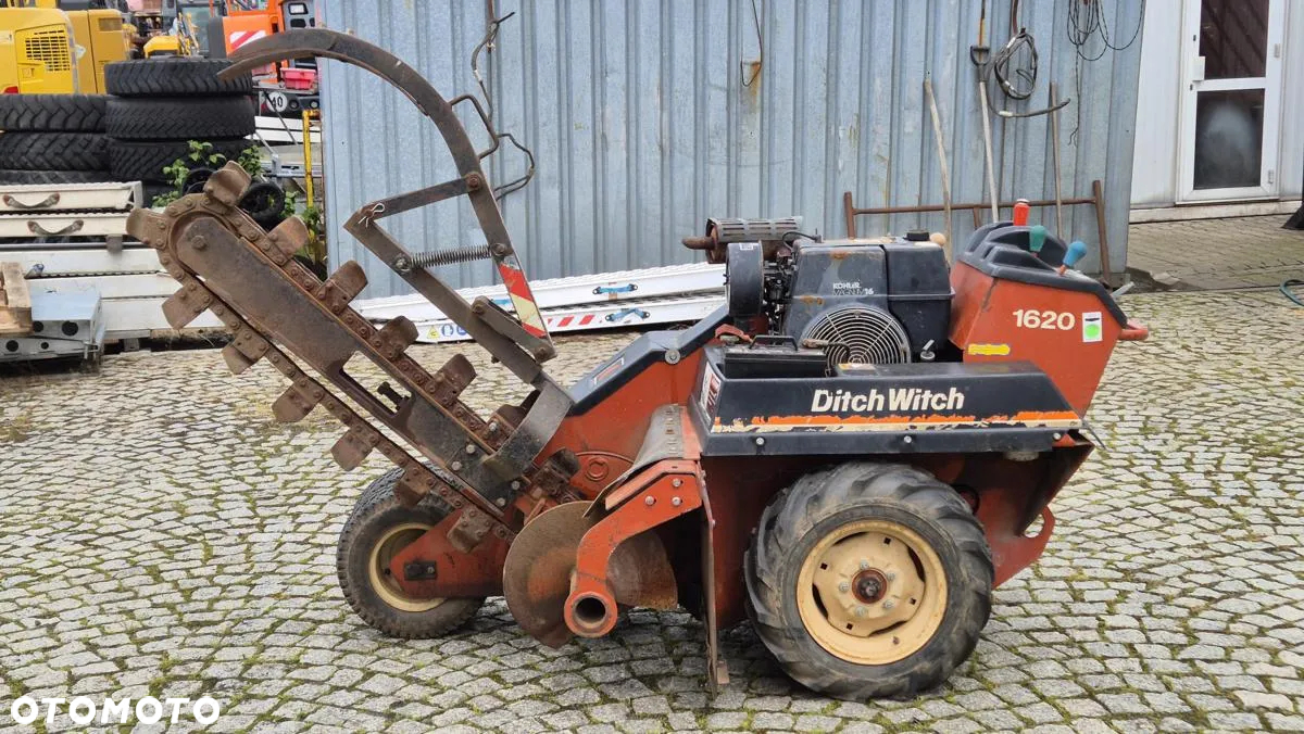 Ditch Witch Koparka łańcuchowa DITCH WITCH 1620 KE - 8