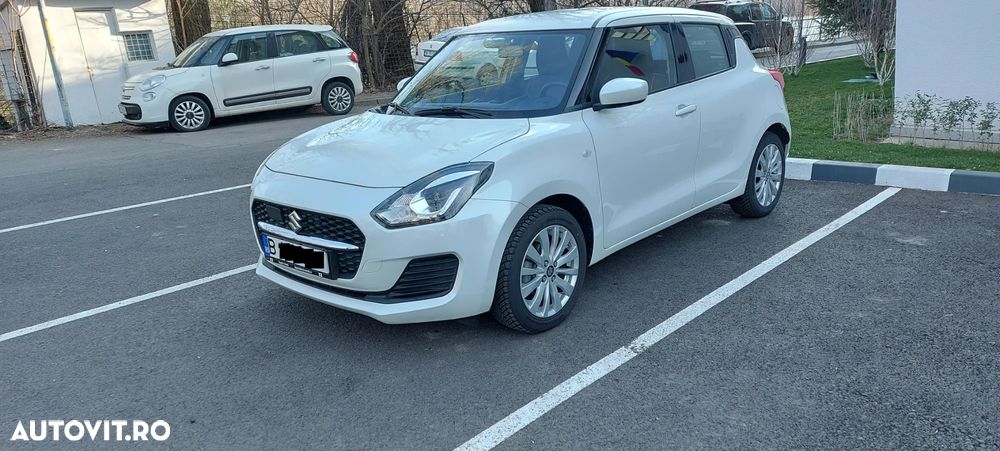 Suzuki Swift - 1