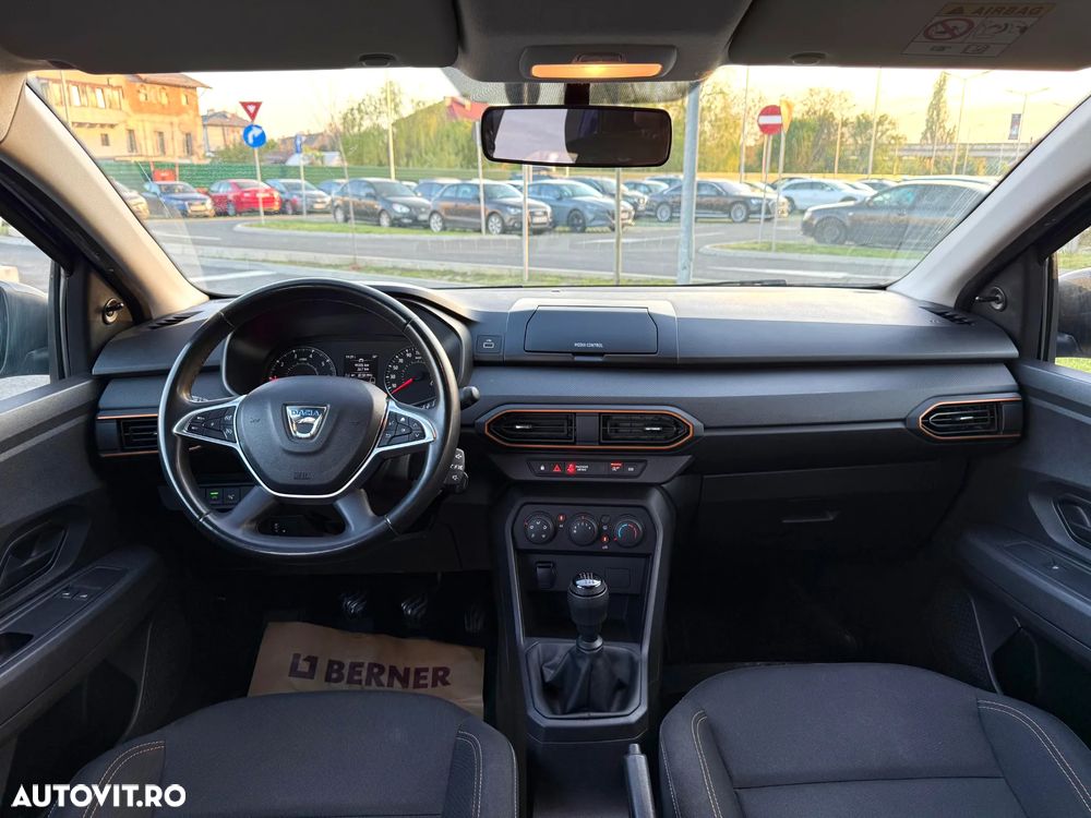 Dacia Sandero Stepway TCe 90 MT6 Essential - 7
