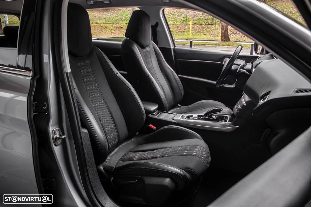 Peugeot 308 BlueHDi FAP 130 EAT8 Stop & Start Allure - 22