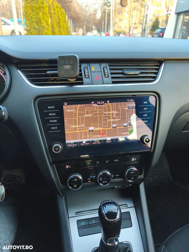 Skoda Octavia 1.6 TDI DSG Style - 13