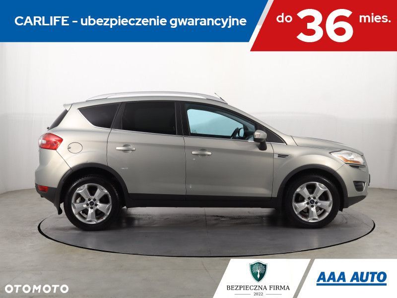 Ford Kuga - 8