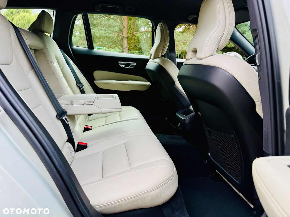 Volvo V60 D3 SCR Inscription - 11