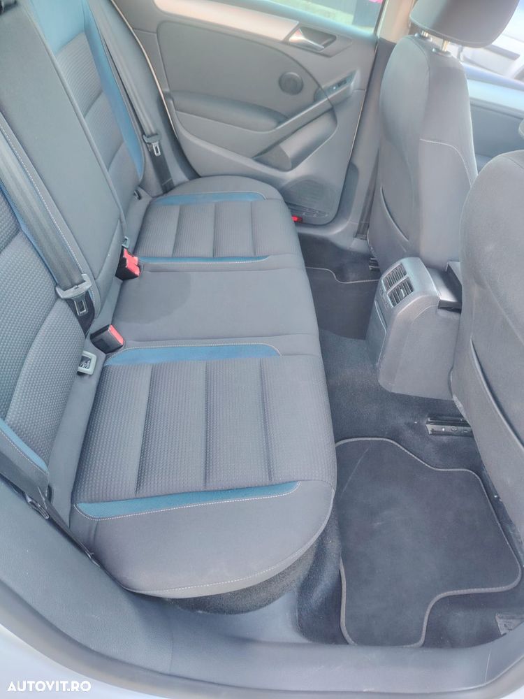 Volkswagen Golf 1.6 TDI DPF Team - 9