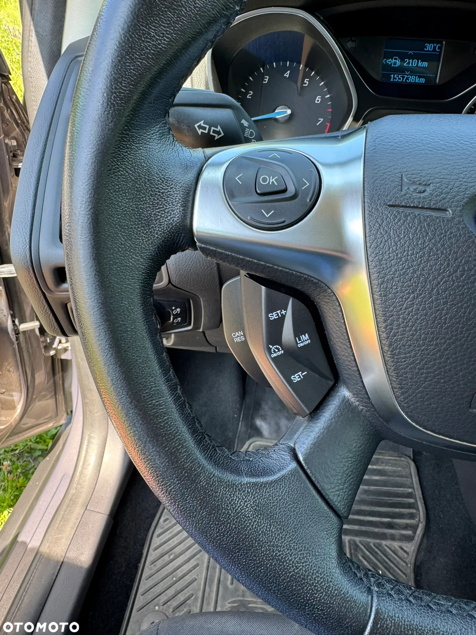 Ford Focus 1.0 EcoBoost Titanium - 8